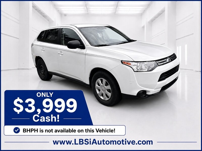 2014 Mitsubishi Outlander ES  