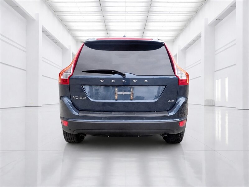 2011 Volvo XC60 3.2   - Photo 3 - Uniontown, PA 15401