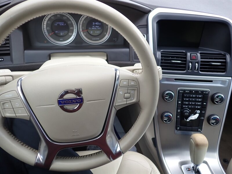 2011 Volvo XC60 3.2   - Photo 28 - Uniontown, PA 15401
