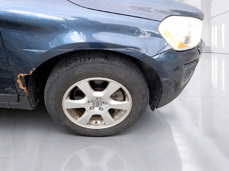 2011 Volvo XC60 3.2   - Photo 7 - Uniontown, PA 15401