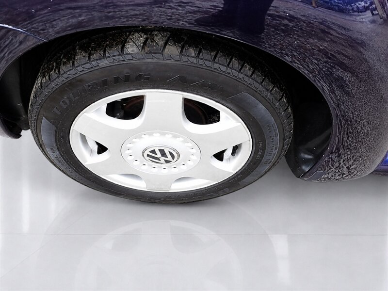 2002 Volkswagen Beetle GLS   - Photo 25 - Uniontown, PA 15401