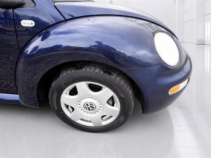2002 Volkswagen Beetle GLS   - Photo 7 - Uniontown, PA 15401