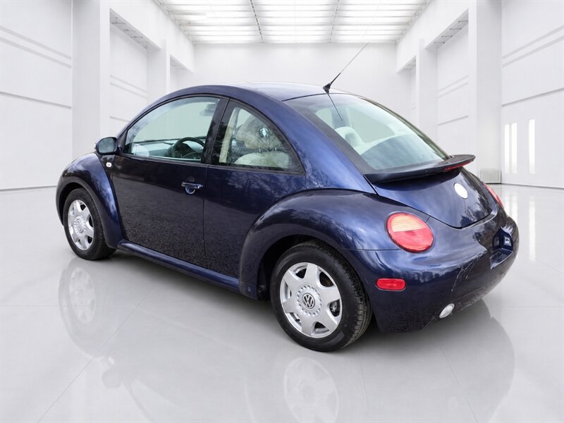 2002 Volkswagen Beetle GLS   - Photo 5 - Uniontown, PA 15401
