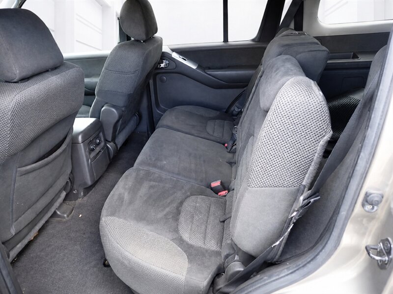 2008 Nissan Pathfinder S   - Photo 19 - Uniontown, PA 15401