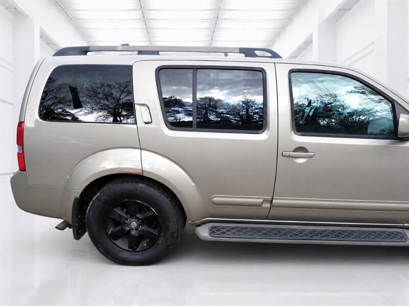 2008 Nissan Pathfinder S   - Photo 9 - Uniontown, PA 15401