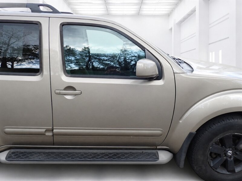 2008 Nissan Pathfinder S   - Photo 8 - Uniontown, PA 15401