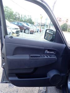 2012 Jeep Liberty Sport   - Photo 41 - Uniontown, PA 15401