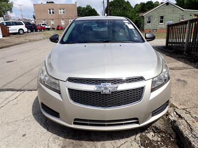 2014 Chevrolet Cruze LS Auto   - Photo 5 - Uniontown, PA 15401