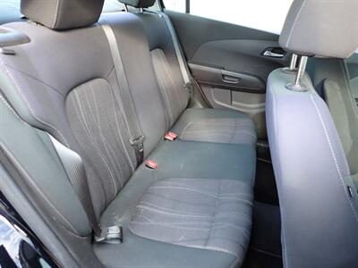 2012 Chevrolet Sonic LT   - Photo 7 - Uniontown, PA 15401