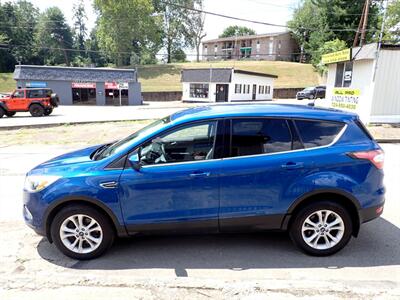 2017 Ford Escape SE   - Photo 4 - Uniontown, PA 15401