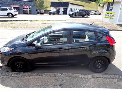 2011 Ford Fiesta SE   - Photo 4 - Uniontown, PA 15401