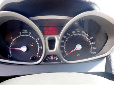 2011 Ford Fiesta SE   - Photo 30 - Uniontown, PA 15401