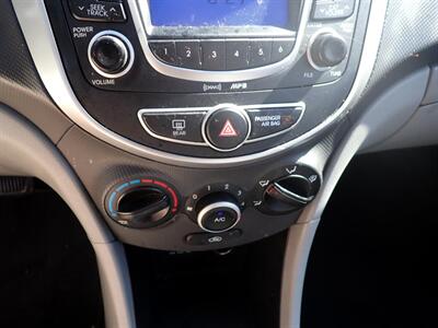 2012 Hyundai ACCENT GLS   - Photo 25 - Uniontown, PA 15401