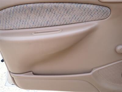 1997 Ford Escort LX   - Photo 32 - Uniontown, PA 15401
