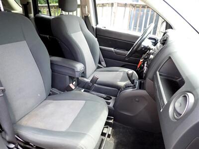 2012 Jeep Compass Latitude   - Photo 32 - Uniontown, PA 15401