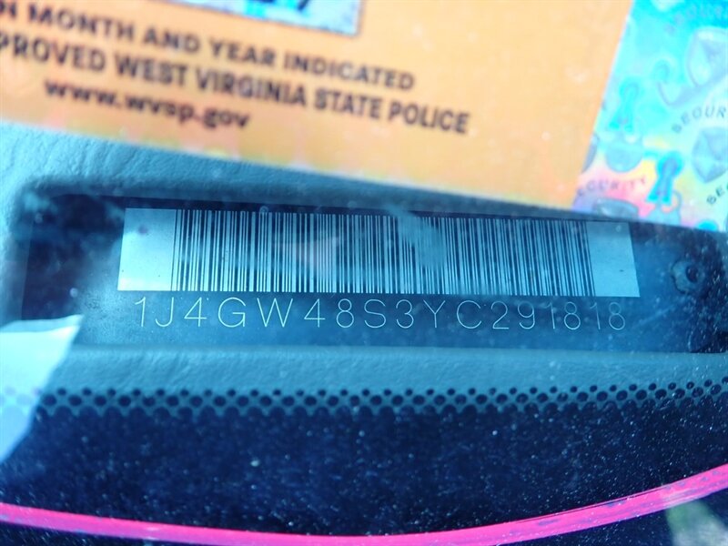 2000 Jeep Grand Cherokee Laredo 4dr Laredo   - Photo 25 - Uniontown, PA 15401