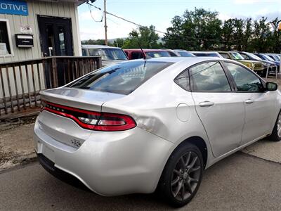 2013 Dodge Dart SXT   - Photo 11 - Uniontown, PA 15401
