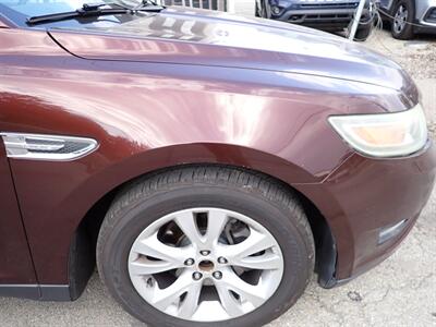 2012 Ford Taurus SEL   - Photo 10 - Uniontown, PA 15401
