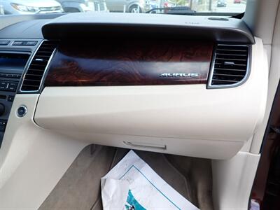 2012 Ford Taurus SEL   - Photo 43 - Uniontown, PA 15401