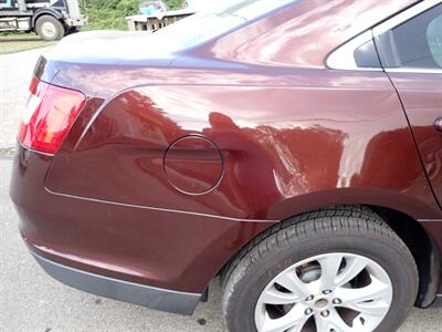 2012 Ford Taurus SEL   - Photo 15 - Uniontown, PA 15401