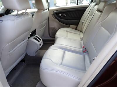 2012 Ford Taurus SEL   - Photo 7 - Uniontown, PA 15401
