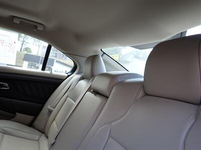 2012 Ford Taurus SEL   - Photo 28 - Uniontown, PA 15401