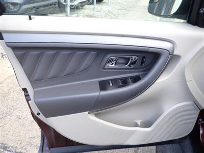 2012 Ford Taurus SEL   - Photo 49 - Uniontown, PA 15401