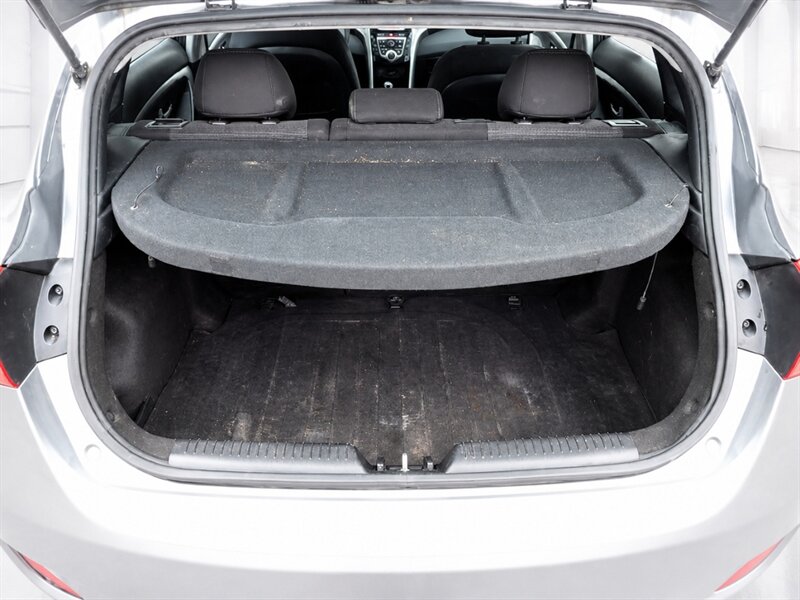 2017 Hyundai Elantra GT   - Photo 27 - Uniontown, PA 15401