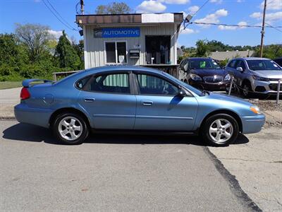 2005 Ford Taurus SE   - Photo 2 - Uniontown, PA 15401
