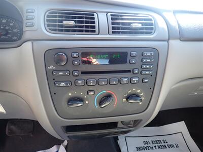 2005 Ford Taurus SE   - Photo 39 - Uniontown, PA 15401