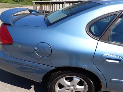 2005 Ford Taurus SE   - Photo 15 - Uniontown, PA 15401
