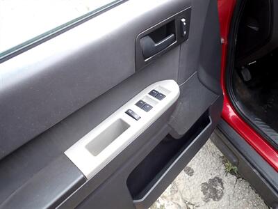 2010 Ford Escape XLT   - Photo 23 - Uniontown, PA 15401