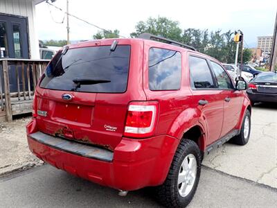 2010 Ford Escape XLT   - Photo 11 - Uniontown, PA 15401