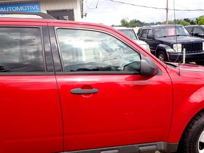 2010 Ford Escape XLT   - Photo 15 - Uniontown, PA 15401
