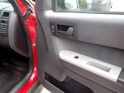 2010 Ford Escape XLT   - Photo 22 - Uniontown, PA 15401