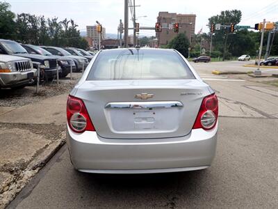 2016 Chevrolet Sonic LT Auto   - Photo 3 - Uniontown, PA 15401