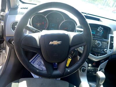 2012 Chevrolet Cruze LS   - Photo 44 - Uniontown, PA 15401