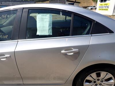 2012 Chevrolet Cruze LS   - Photo 21 - Uniontown, PA 15401
