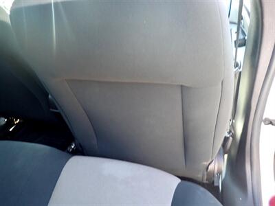 2012 Chevrolet Cruze LS   - Photo 29 - Uniontown, PA 15401