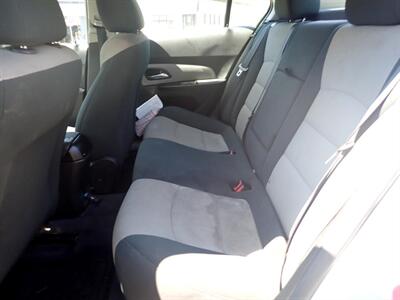2012 Chevrolet Cruze LS   - Photo 7 - Uniontown, PA 15401