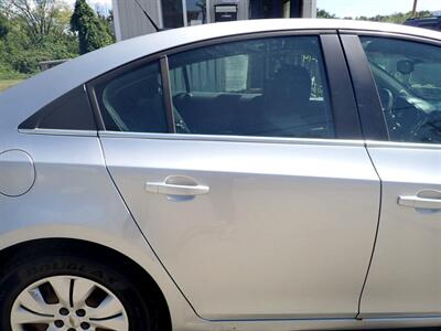 2012 Chevrolet Cruze LS   - Photo 14 - Uniontown, PA 15401
