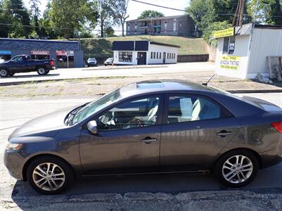 2012 Kia Forte EX   - Photo 10 - Uniontown, PA 15401