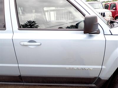 2013 Jeep Patriot Latitude   - Photo 13 - Uniontown, PA 15401