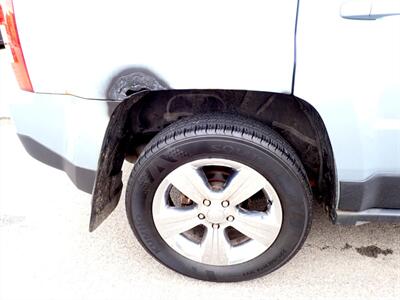 2013 Jeep Patriot Latitude   - Photo 15 - Uniontown, PA 15401