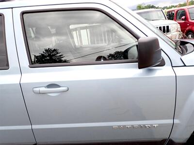 2013 Jeep Patriot Latitude   - Photo 12 - Uniontown, PA 15401