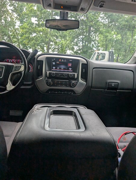 2015 GMC Sierra 1500 SLE - Photo 8 - Houston, MO 65483