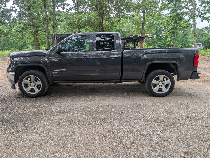 2015 GMC Sierra 1500 SLE - Photo 5 - Houston, MO 65483