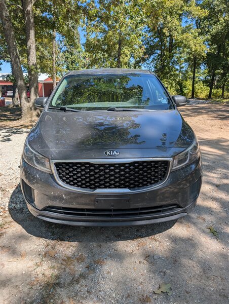 2018 Kia Sedona LX  