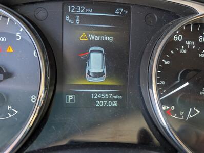 2016 Nissan Rogue SL   - Photo 10 - Houston, MO 65483