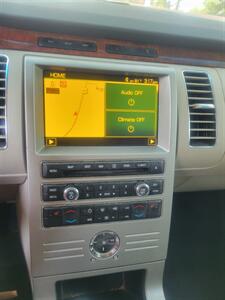 2010 Ford Flex Limited   - Photo 9 - Houston, MO 65483